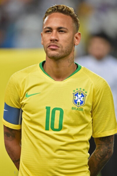 并提升观众 并提升观众