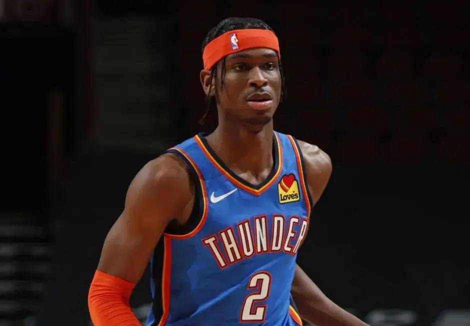 手陈艾森在 手陈艾森在